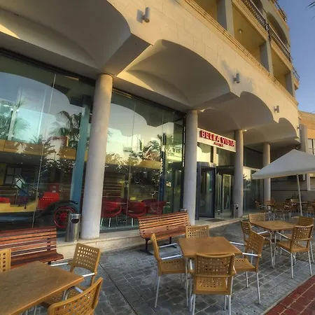 מלון Bella Vista 4*