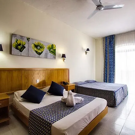 מלון Bella Vista 4*