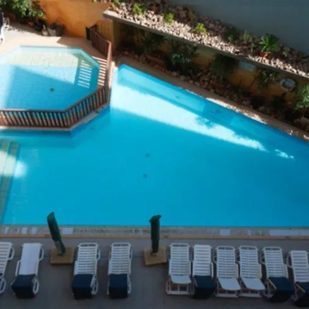מלון Bella Vista 4*