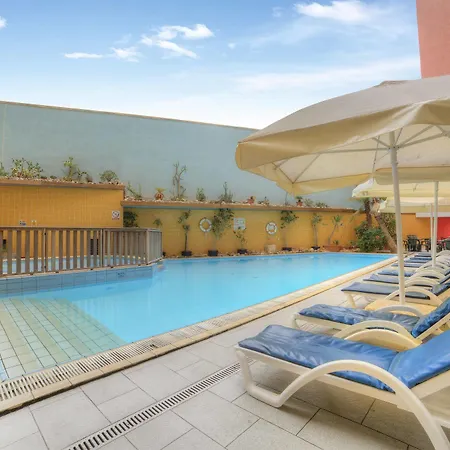 מלון Bella Vista 4*