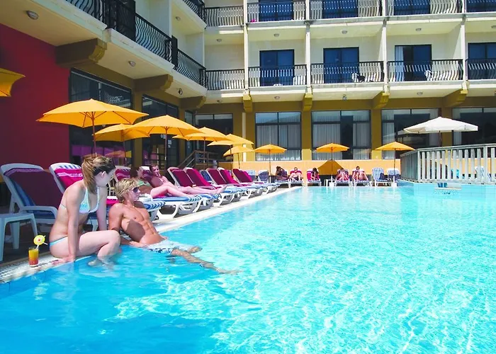 贝拉维斯塔酒店