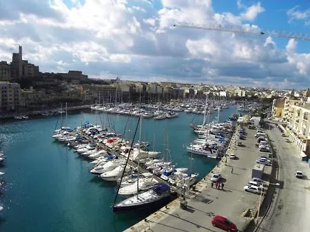 Bella Vista 4* Σεντ Πόλς Μπέι